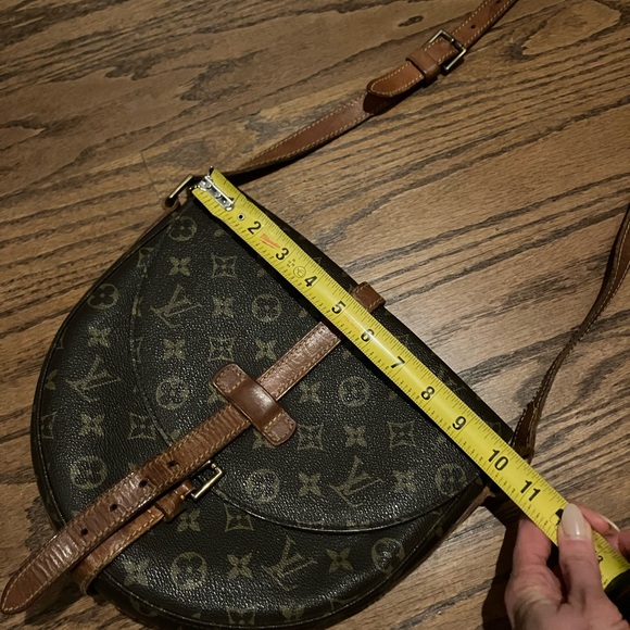 Vintage Louis Vuitton Cross Body Bag - Picture 9 of 10
